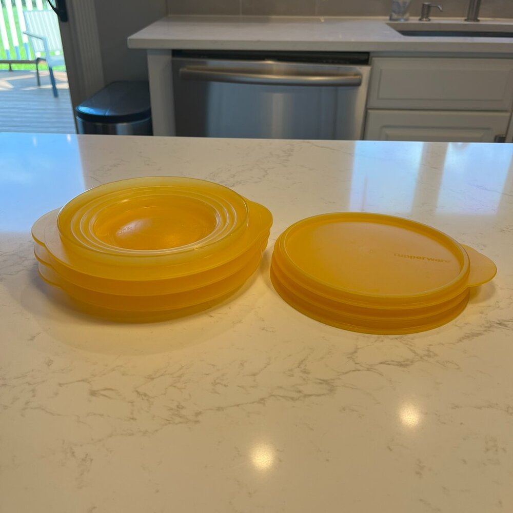 Never Used Tupperware Forget Me Not and Flat Out Lot - Picture 15 of 16